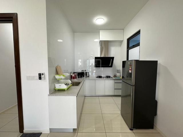 Queens Residences Q1 @ Queens Waterfront 1