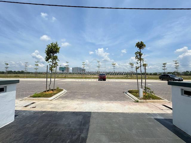 MUrah🔥FacingOpen Extra Prking Gated Guardd, Partially Furnis 1