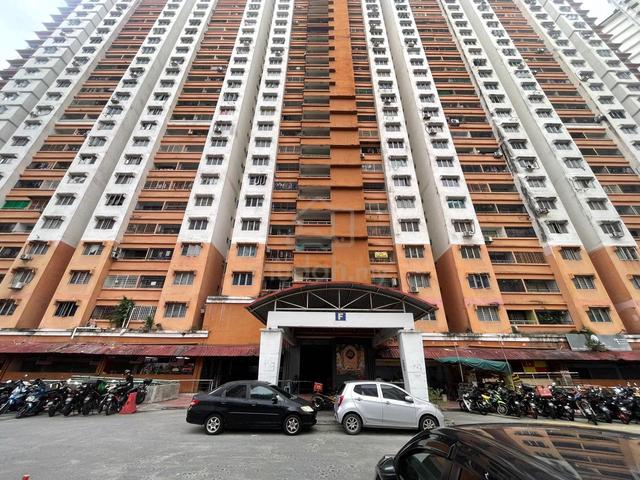Flora Damansara 1