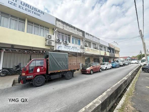 Taman Melawis Double Storey Shoplot Facing Main Road Best Buy Klang 1