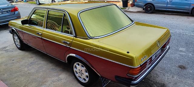 1995 Mercedes Benz 200 2.0 (M) - 3