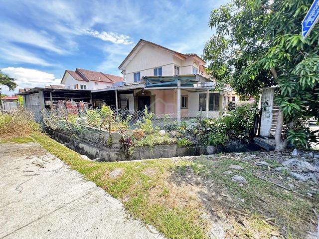 CORNER LOT 2 Storey Terrace House Taman Seri Sementa, Kapar Klang 1
