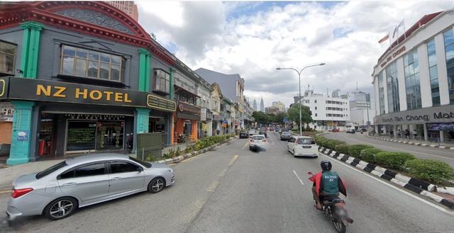 jalan ipoh 2sty shoplot-jalan sultan azlan shah-20x100-facing main roa 1