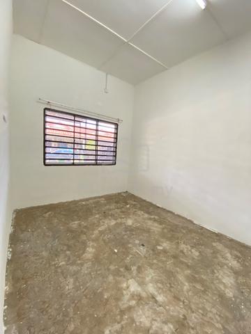 Bukit setongkol single medium Cost House for rent. 3