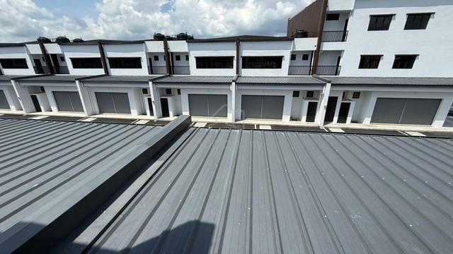 shop lot  1