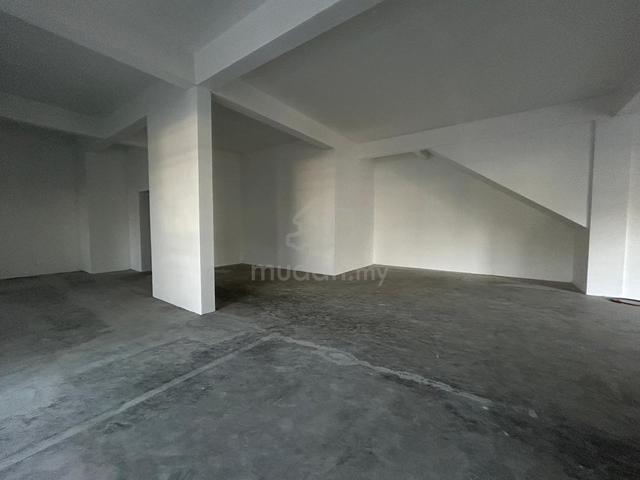 Eco Bloom commercial Ground floor Corner unit facing main road 1