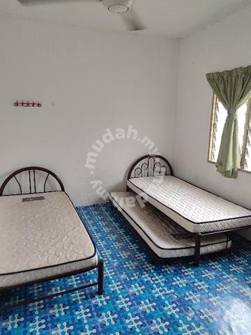 Fully Furnished (Lvl 2) Flat PKNS Seksyen 7 Shah Alam 