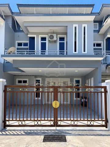 Teres Dua Tingkat Untuk Dijual [Taman Sri Siantan] 1