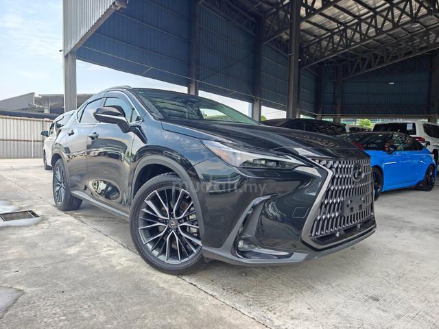 2023 Lexus NX 250 BASE P/Roof 4Cam BlackLeather PB - 1