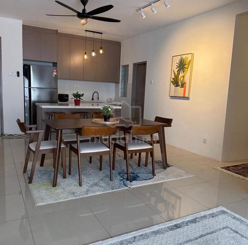 Platinum Splendor Residensi Semarak 1