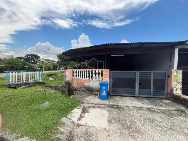 ENDLOT Teres 1 Tingkat Renovated Unit - Seksyen 24, Shah Alam 1