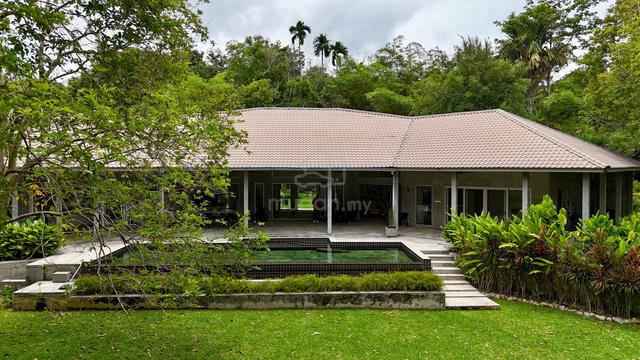 Modern Design Villa Single Storey Bukit Temin, Langkawi 1