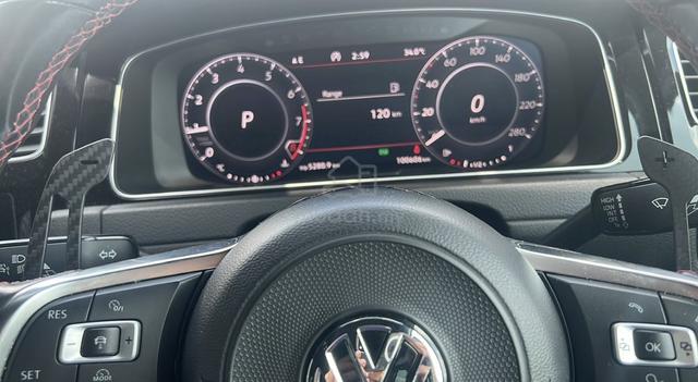 2017 Volkswagen GOLF 2.0 R (A) - 5