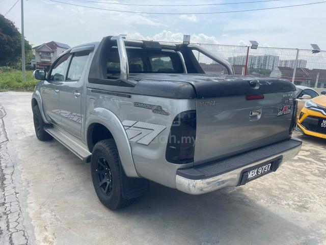 2010 Toyota HILUX 2.5 G MY05 KUN25R FACELIFT (A) - 3
