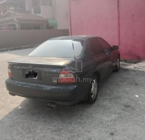 1996 Honda ACCORD 2.2 VTI CD5 (A) - 1