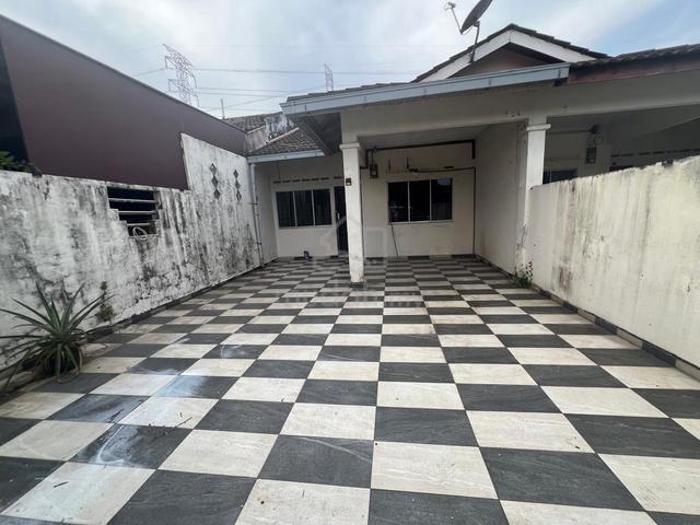 Single Storey House | Taman Kota Masai | 3R2B | Partial Furnished | 1