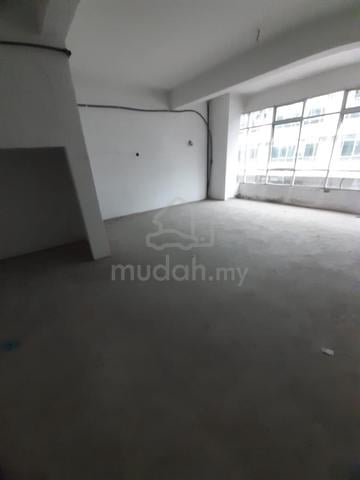 [Prime Location! 1st Floor Shop] Pusat Perniagaan Maju, Bukit Mertajam 1