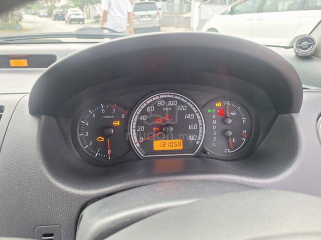 2012 Suzuki SWIFT 1.5 GLX FACELIFT (A) - 5