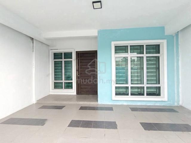 RUMAH TERES SETINGKAT UNTUK DISEWA — JALAN KEBUN Seksyen 30 1