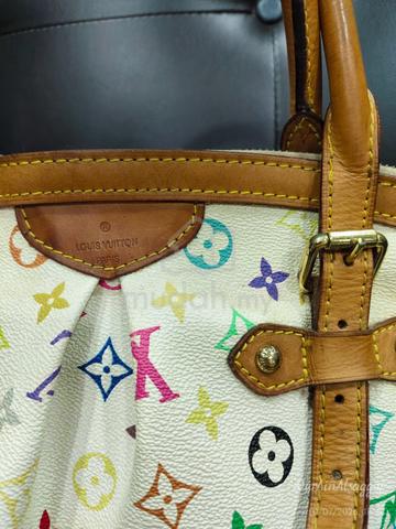 Carousel Image