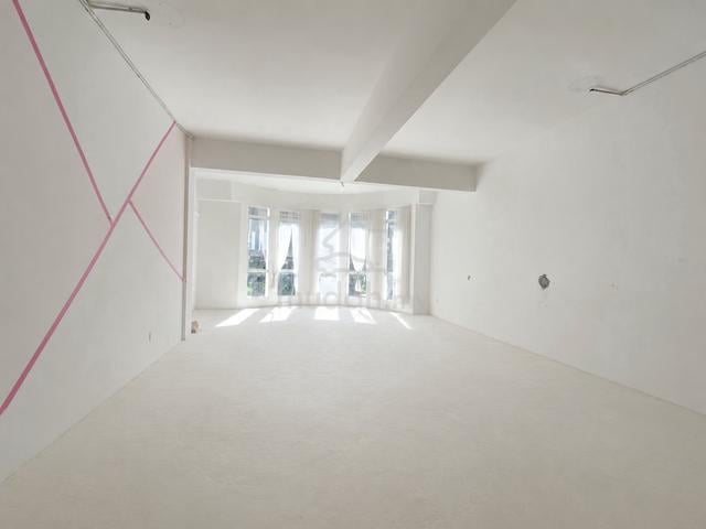 CHEAPEST First Floor Pusat Perniagaan Raja Uda for RENT 1