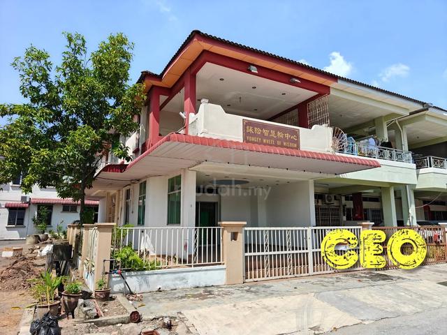Value Buy 2 storey terrace with 7 ft side land at Taman Impian Indah 1