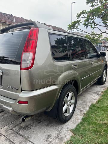 2004 Nissan X-TRAIL 2.5 LUXURY (A) - 4