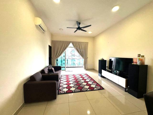 M Condominium @ Larkin 1