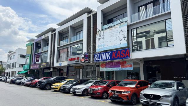 FIRST FLOOR OFFICE Bandar Mahkota Cheras Temenggung beside BMC Mall 1