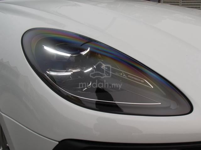 2023 Macan | PDLS+| Sport Chrono | Panaromic Roof - 4