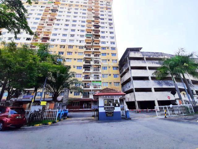 Laksamana Puri Condominium 1