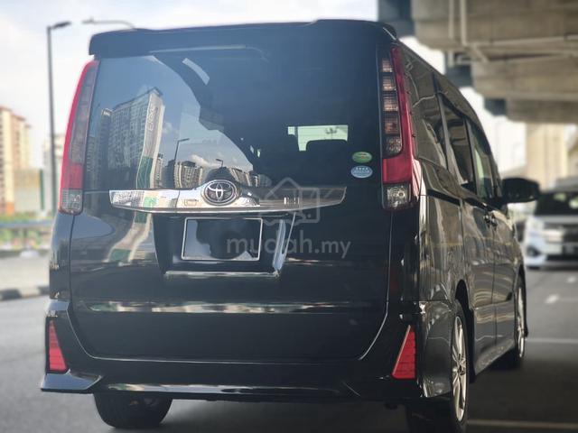 2014 Toyota NOAH 2.0 DUAL POWER DOOR 7SEATER - 2