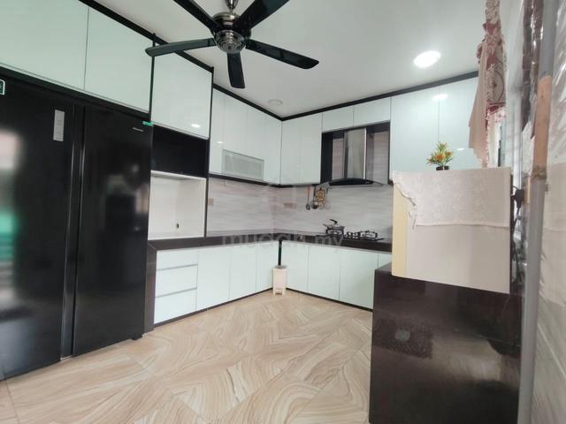 TAMAN Cempaka Nilai single Storey  PARTIALLY FURNISHED | KEMAS & 1