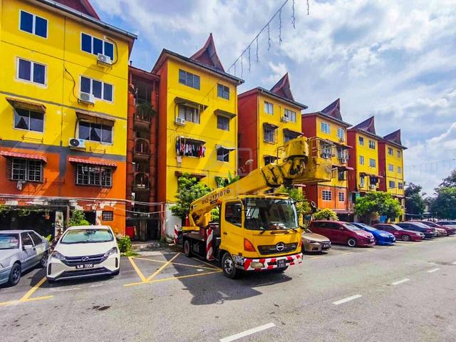 Pangsapuri PKNS (PJS 6) 1