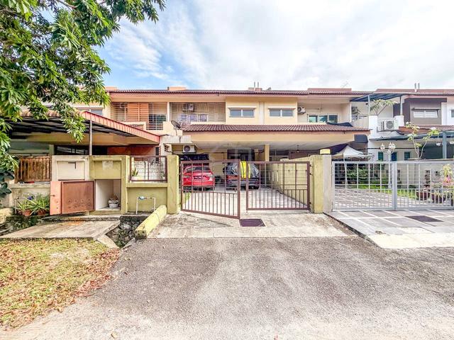 FACING OPEN! Double Storey Terrace Jalan Alam Suria, Puncak Alam 1