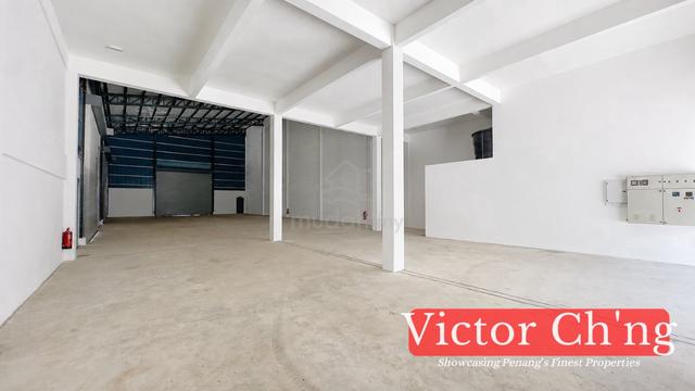 [PERAI AREA] 2 Adjoining Semi-D Factory For Rent 1