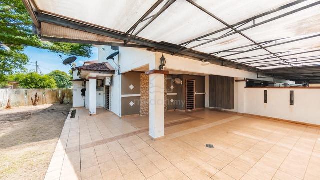 Cantik‼️Renovated‼️Cornerlot Bandar Saujana Putra 1