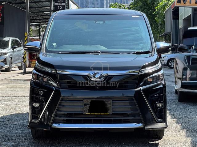2018 Toyota VOXY 2.0 ZS KIRAMEKI (A) 8 Seater - 3