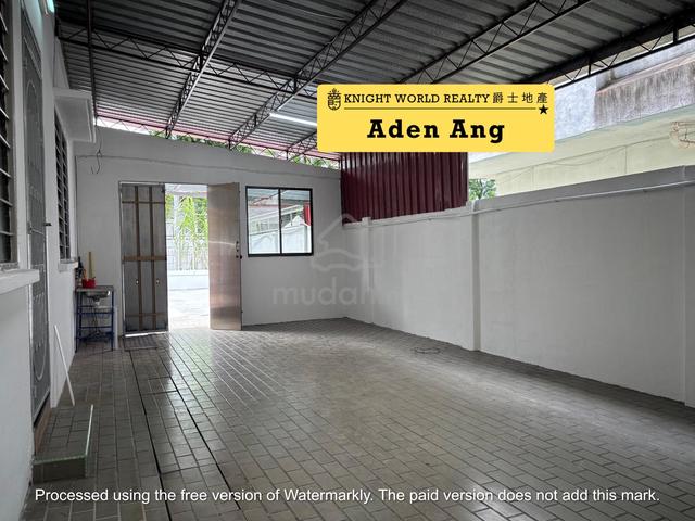2 Storey Bukit Dumbar Semi-D Landed For Rent Big Land Good Condition 1