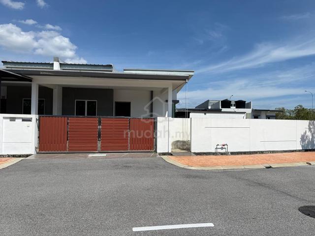 Big Land Corner Single Semi D For Sales 1