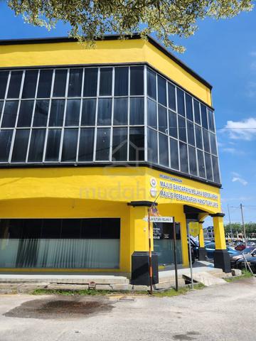 Melaka Baru Triple Storey Corner Shop 1