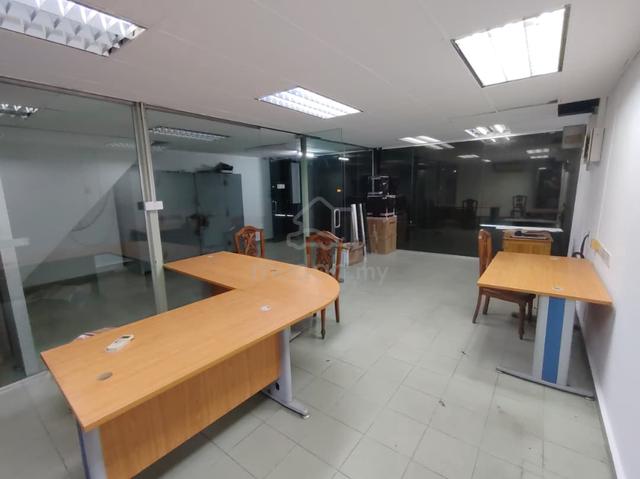 FREE ELECTRIC & WATER & WIFI Single Storey Shoplot Peringgit Bachang 1