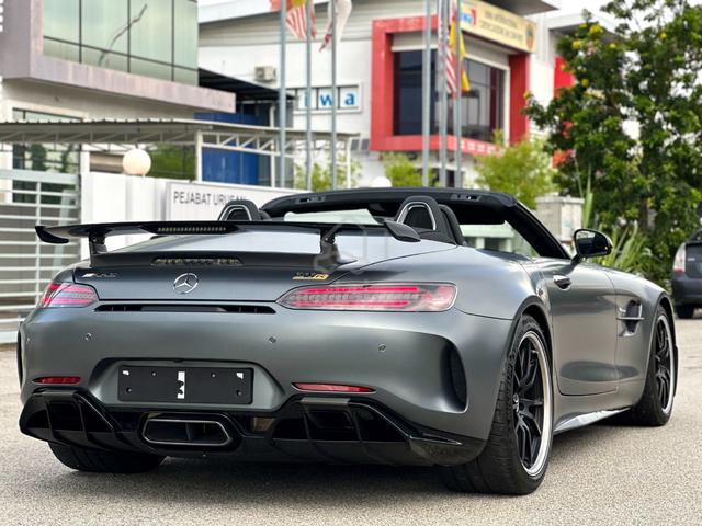 2021 Mercedes Benz AMG 4.0 GT R Roadster 1 of 750 - 2