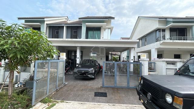 Semi-D Cluster Bayu Suria, Bandar Puncak Alam, Partly Furnish 1