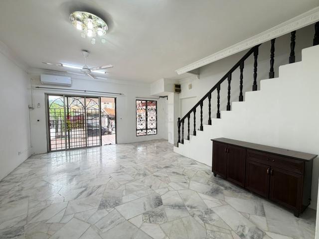 FOR RENT 2sty INTERMEDIATE UNIT Bandar Country Homes Rawang+PARTIALLY+ 1