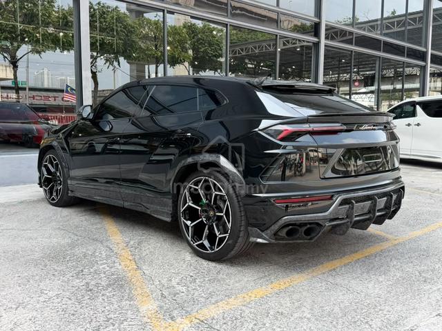 2019 Lamborghini URUS 4.0 (A) FULL CARBON BODYKIT - 2