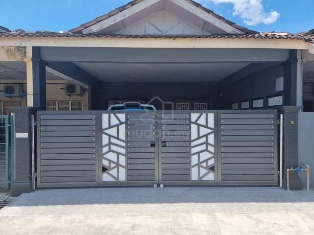 Rumah berdekatan taman tas 1