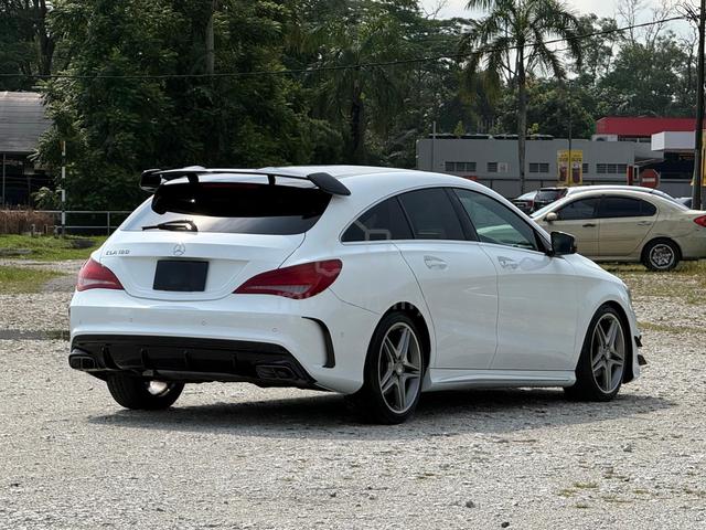 2016 Mercedes Benz CLA180 1.6 Shooting Brake AMG - 3