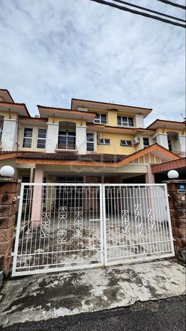 Bilik Murah Laguna Merbok 1
