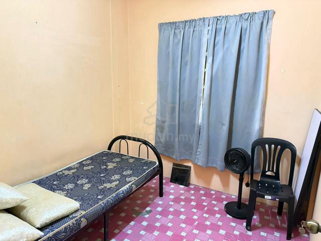 bilik (desa mutiara apartment) 1